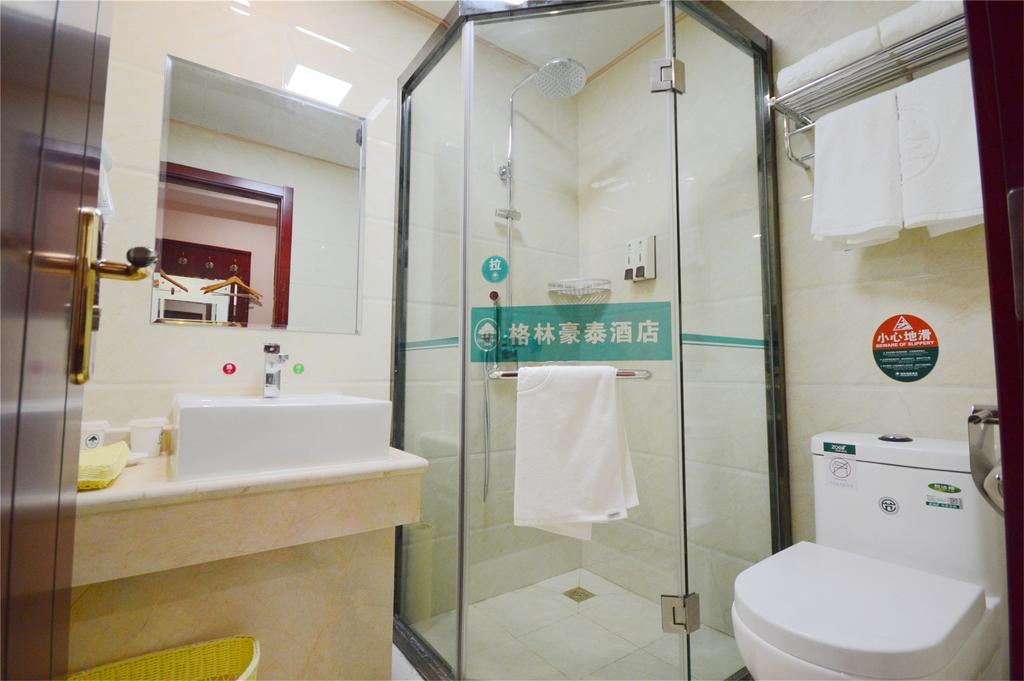 Greentree Inn Henan Xinyang Changan Road Business Hotel Xinyang (Henan) エクステリア 写真